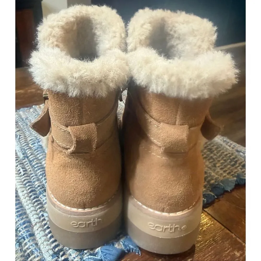 Earth Women's Yara Size 9.5